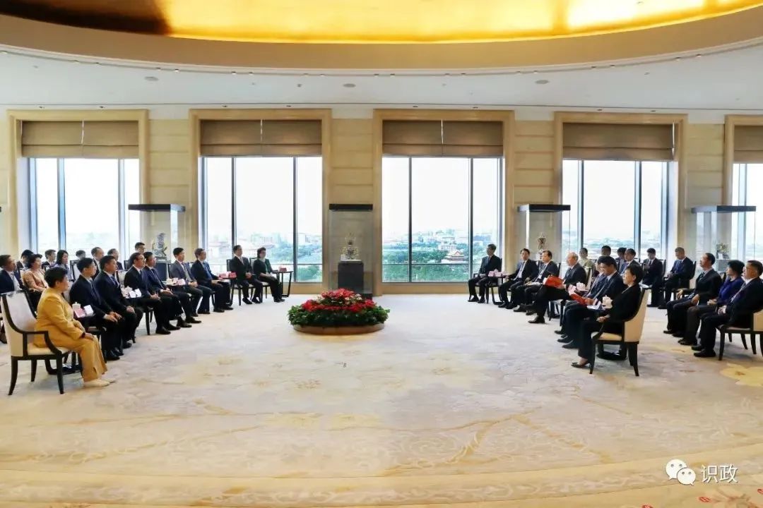 識(shí)政.jpg