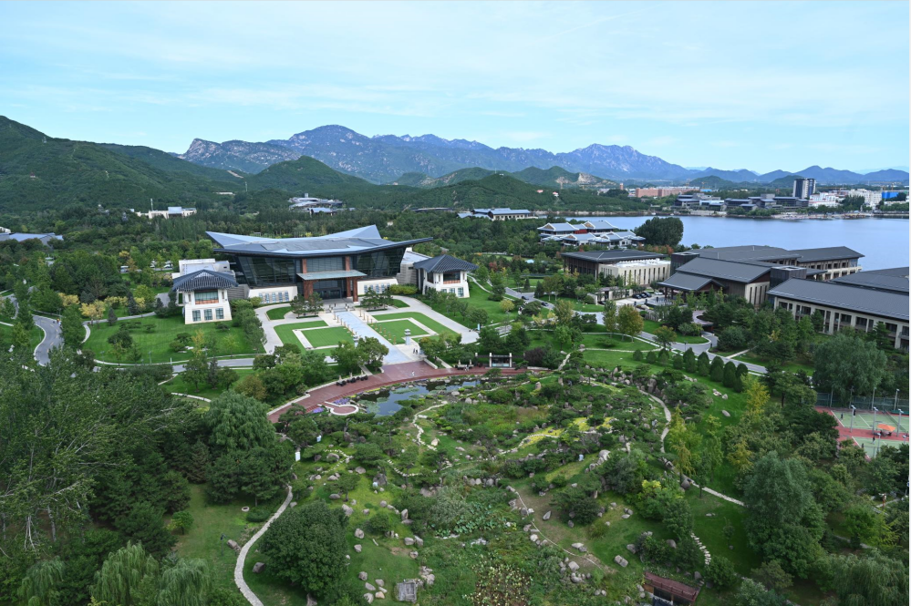 外國記者走進懷柔 探訪國際會都與新農(nóng)村建設(shè)1.png