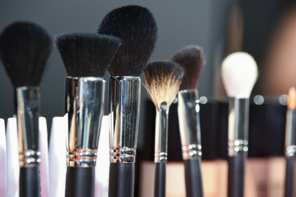 How To Properly Clean Makeup Brushes
